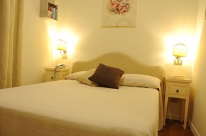 Minibar, in-room safe, free cots/infant beds, rollaway beds - 95 Rooms in Rome (Rome)