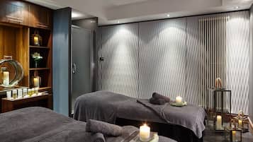 Couples treatment rooms, sauna, body treatments, aromatherapy