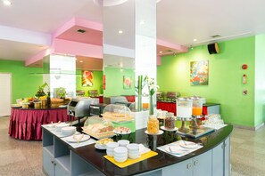 Breakfast served  - Best Bella Pattaya (Pattaya)