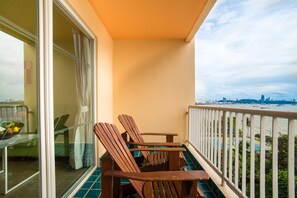 디럭스룸, 바다 전망 | 오리/거위털 이불, 미니바, 객실 내 금고, 책상