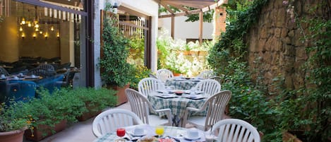 Espace banquet en plein air