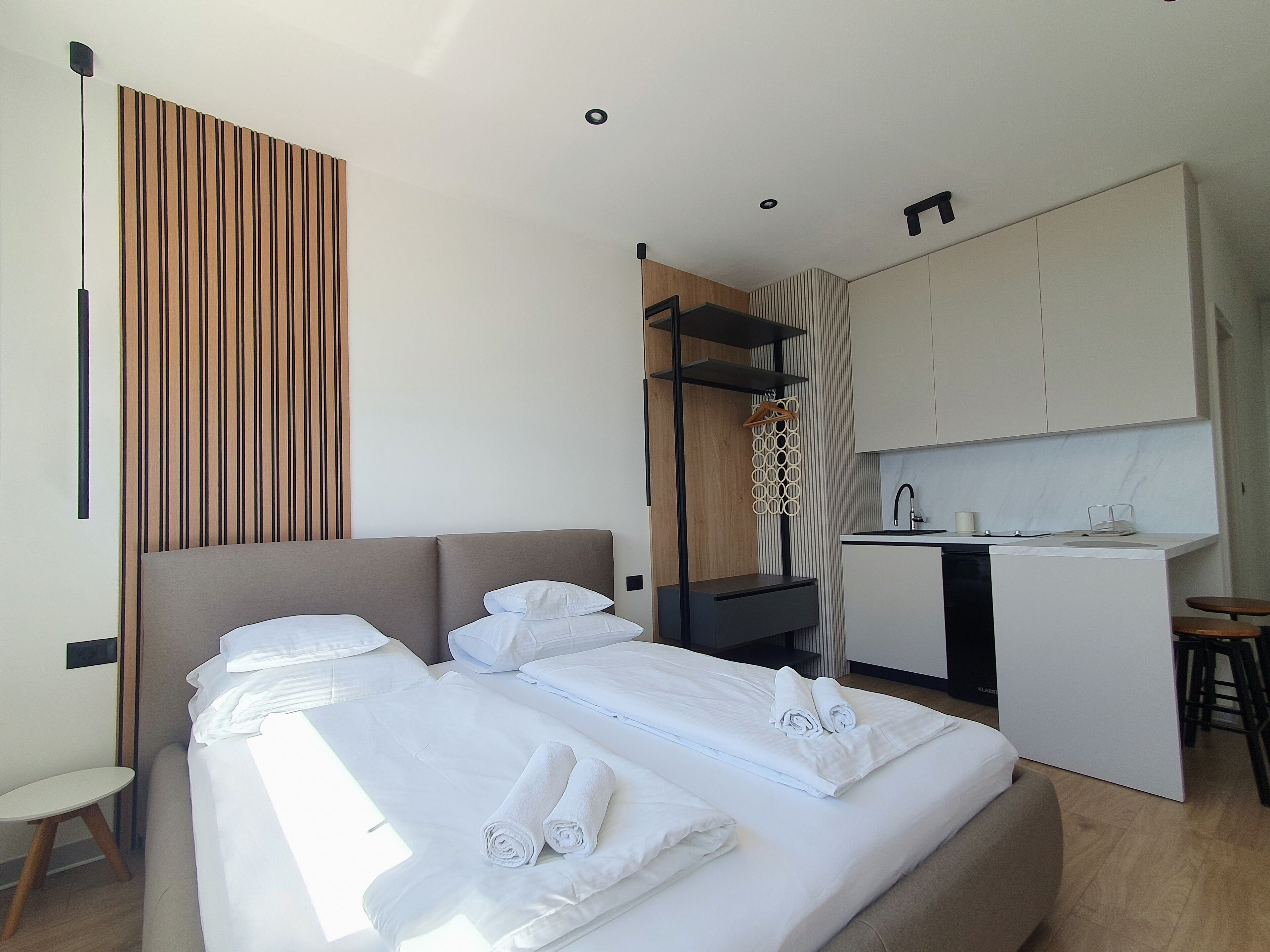 Comfort Double Room, Sea View | Living area | Flat-screen TV