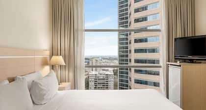 Nolo Apartments Lonsdale St