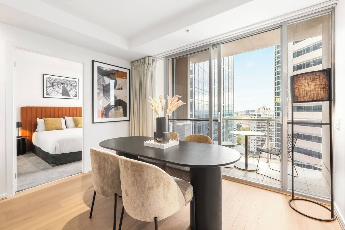 One-Bedroom with Disability Access (DDA Compliant) | In-room dining
