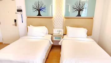 In-room safe, iron/ironing board, free WiFi