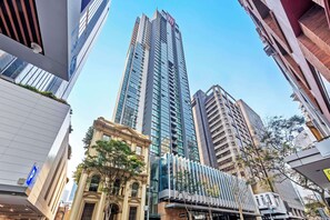 Exterior - Oaks Brisbane on Charlotte Suites (Brisbane)