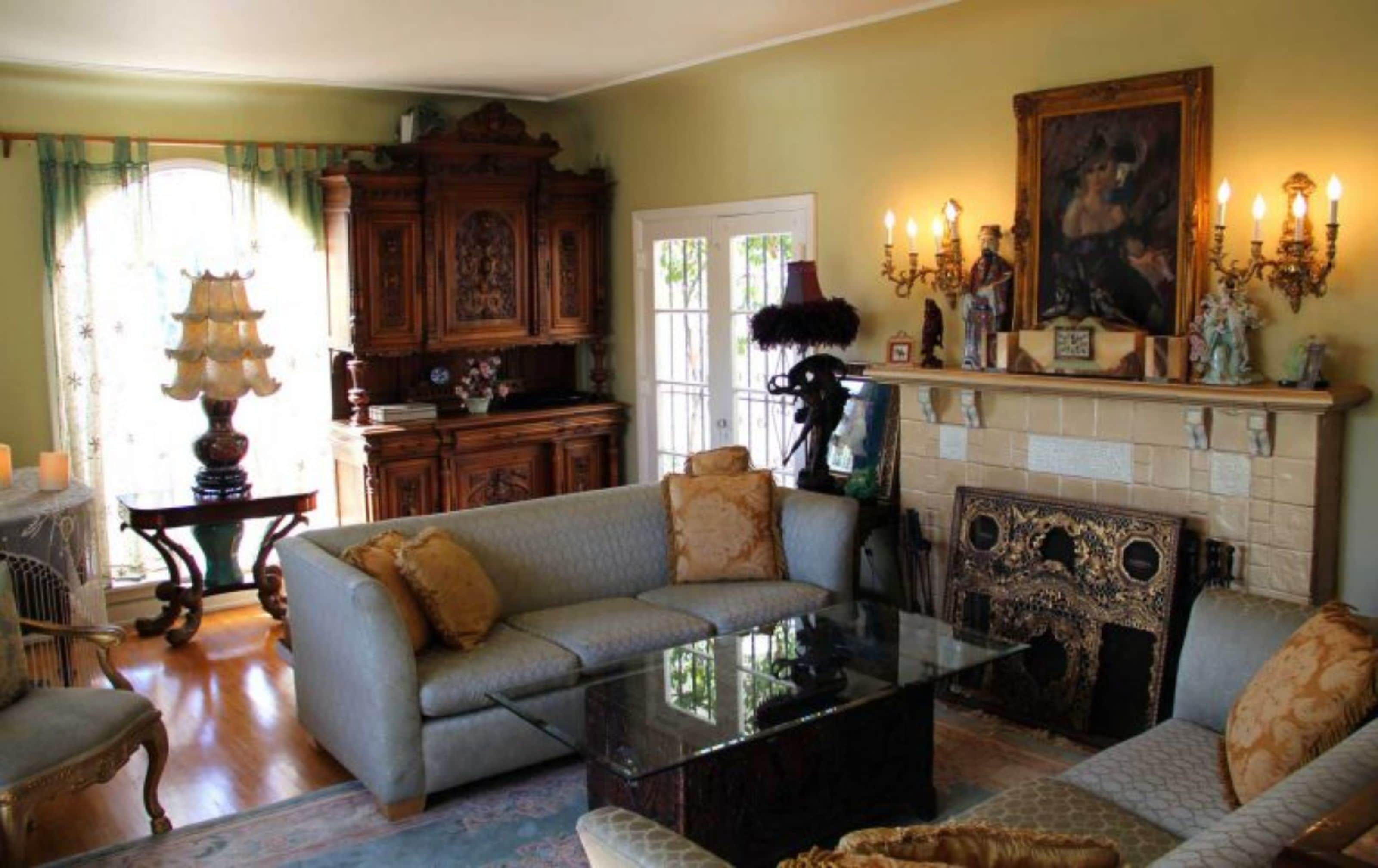 Cinema Suites Bed and Breakfast — photo 14