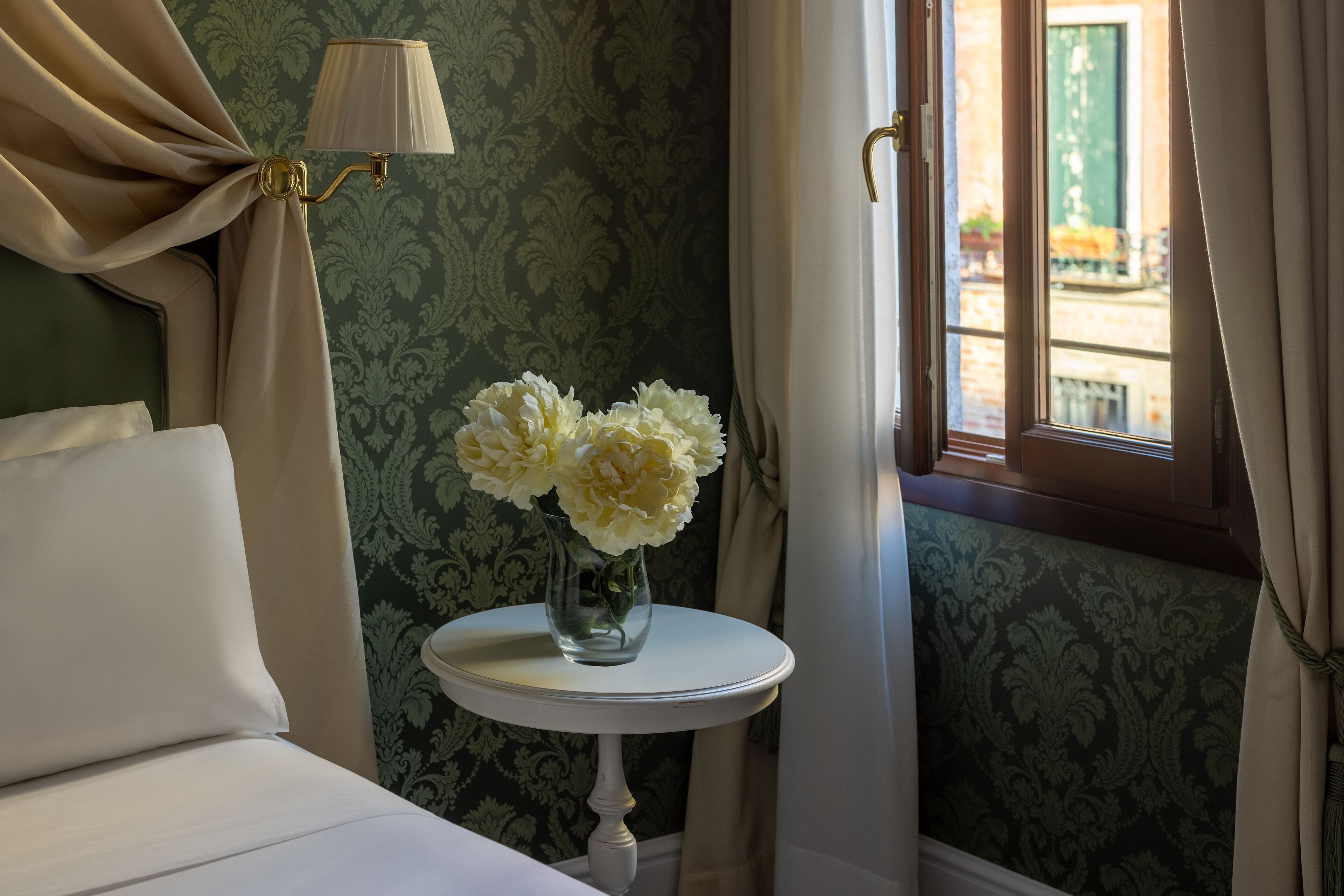 premium bedding, minibar, in-room safe, individually furnished