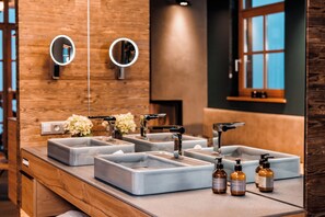 1 habitación, caja de seguridad en la habitación y cortinas blackout 