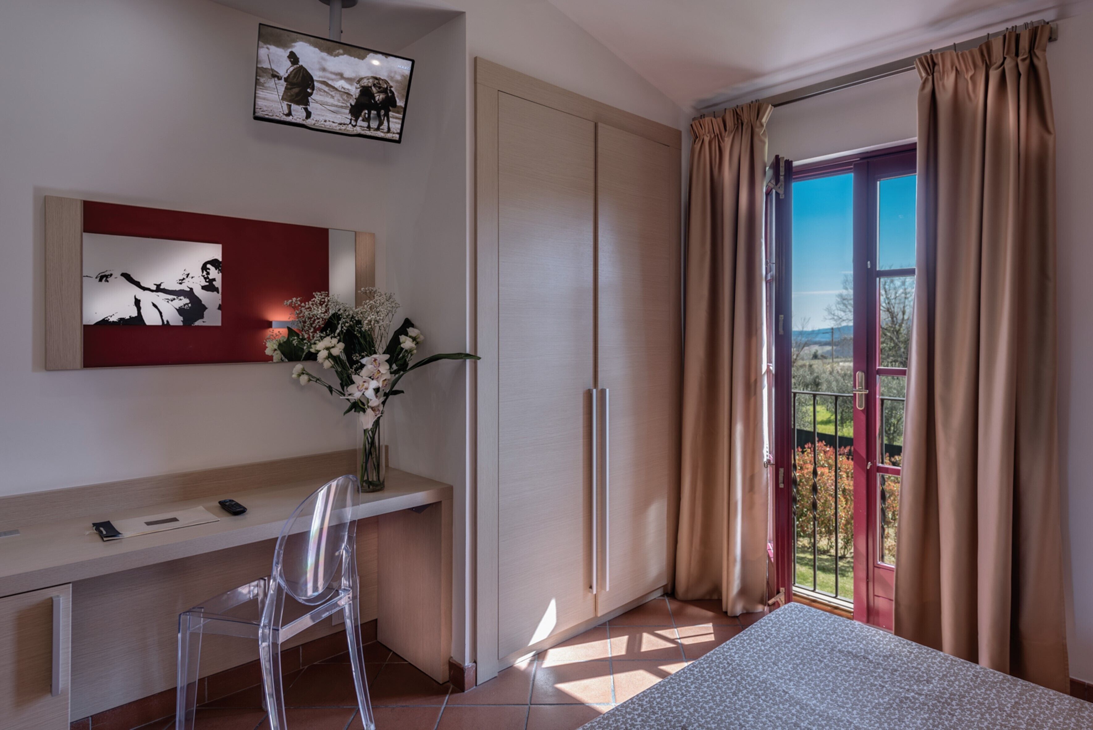 comfort double room, non smoking | 1 bedroom, hypo-allergenic bedding, down duvets, minibar