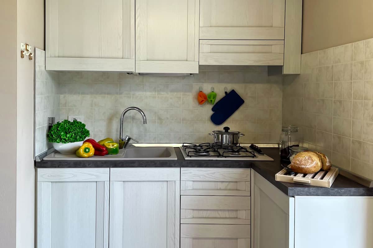 superior apartment, 2 bedrooms, patio, ground floor (with private garden) | 1 bedroom, hypo-allergenic bedding, down duvets, minibar