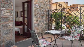 Familien-Suite, 2Â Schlafzimmer, Terrasse, Erdgeschoss