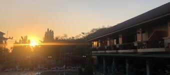 Anyavee Ban Ao Nang Resort