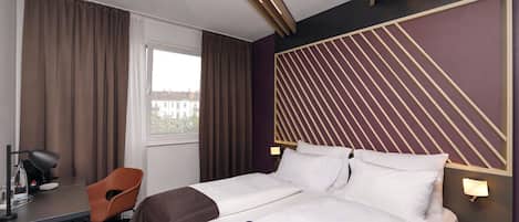 Premium Double Room | Hypo-allergenic bedding, in-room safe, desk, blackout drapes