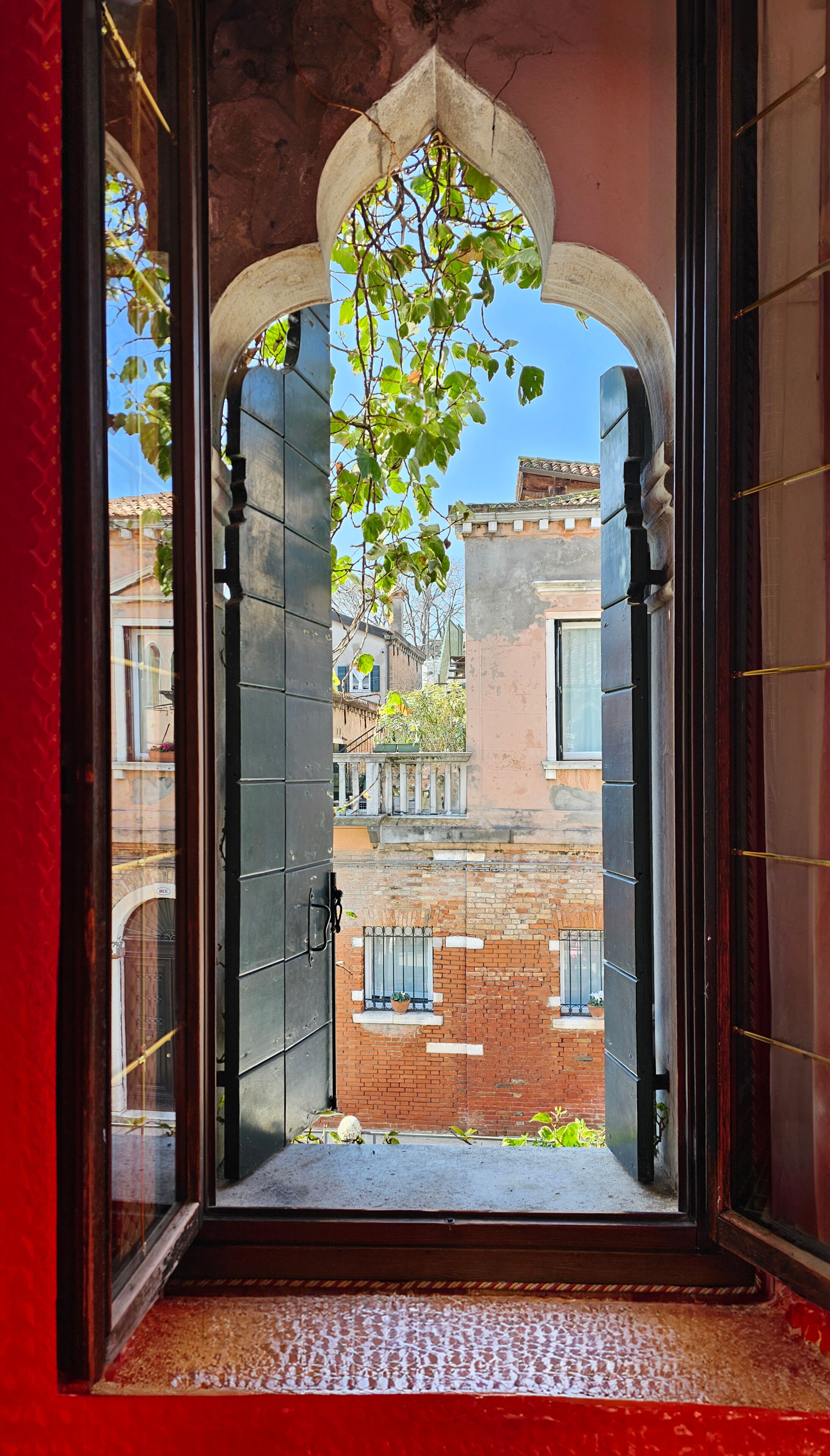 Chambre Triple Supérieure, vue ville