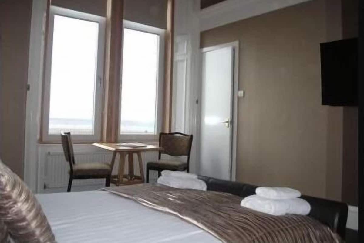 Doppelzimmer, mit Bad, Meerblick