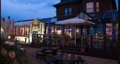 The Lauriston Hotel
