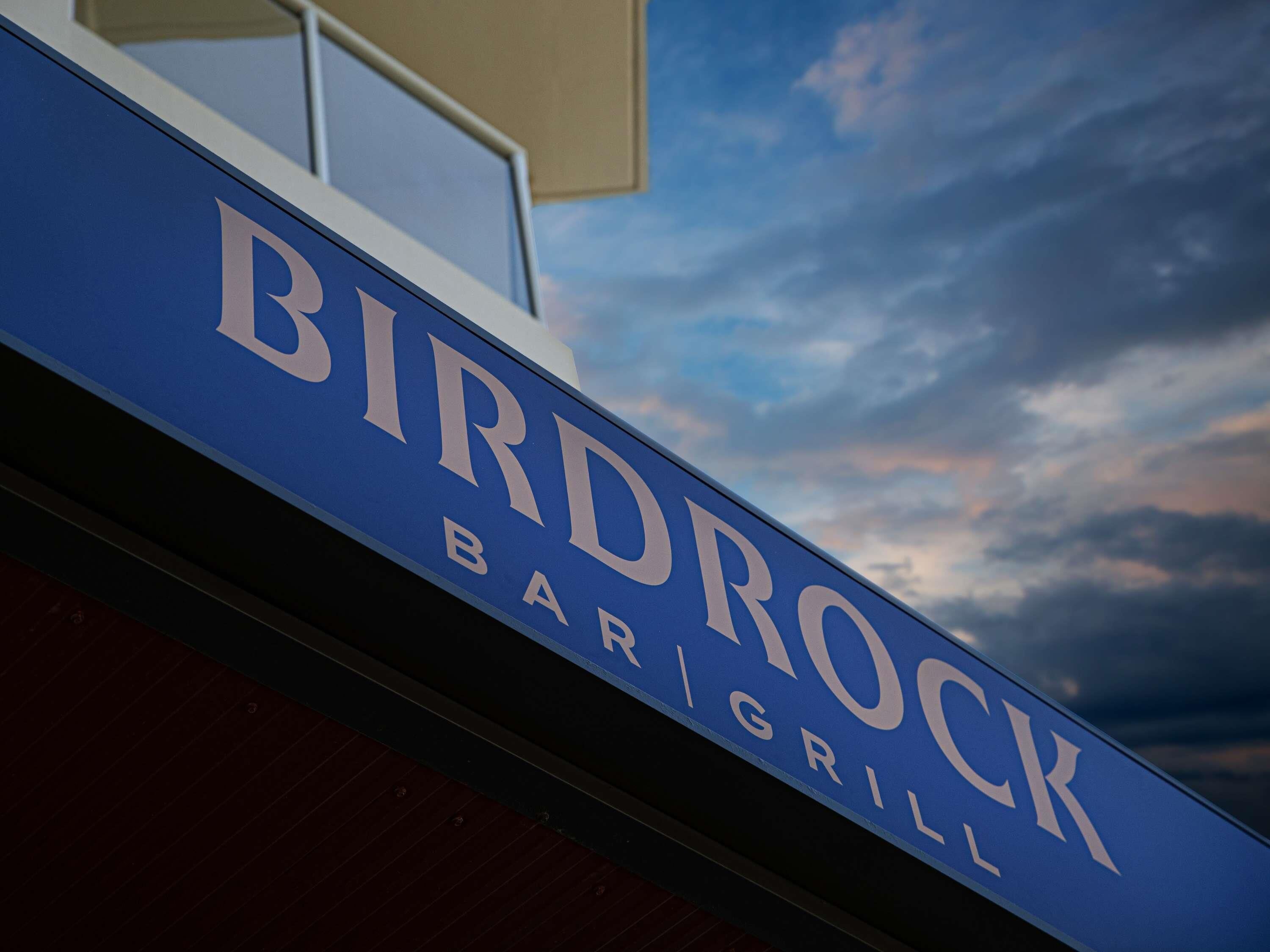 breakfast and dinner served, international cuisine