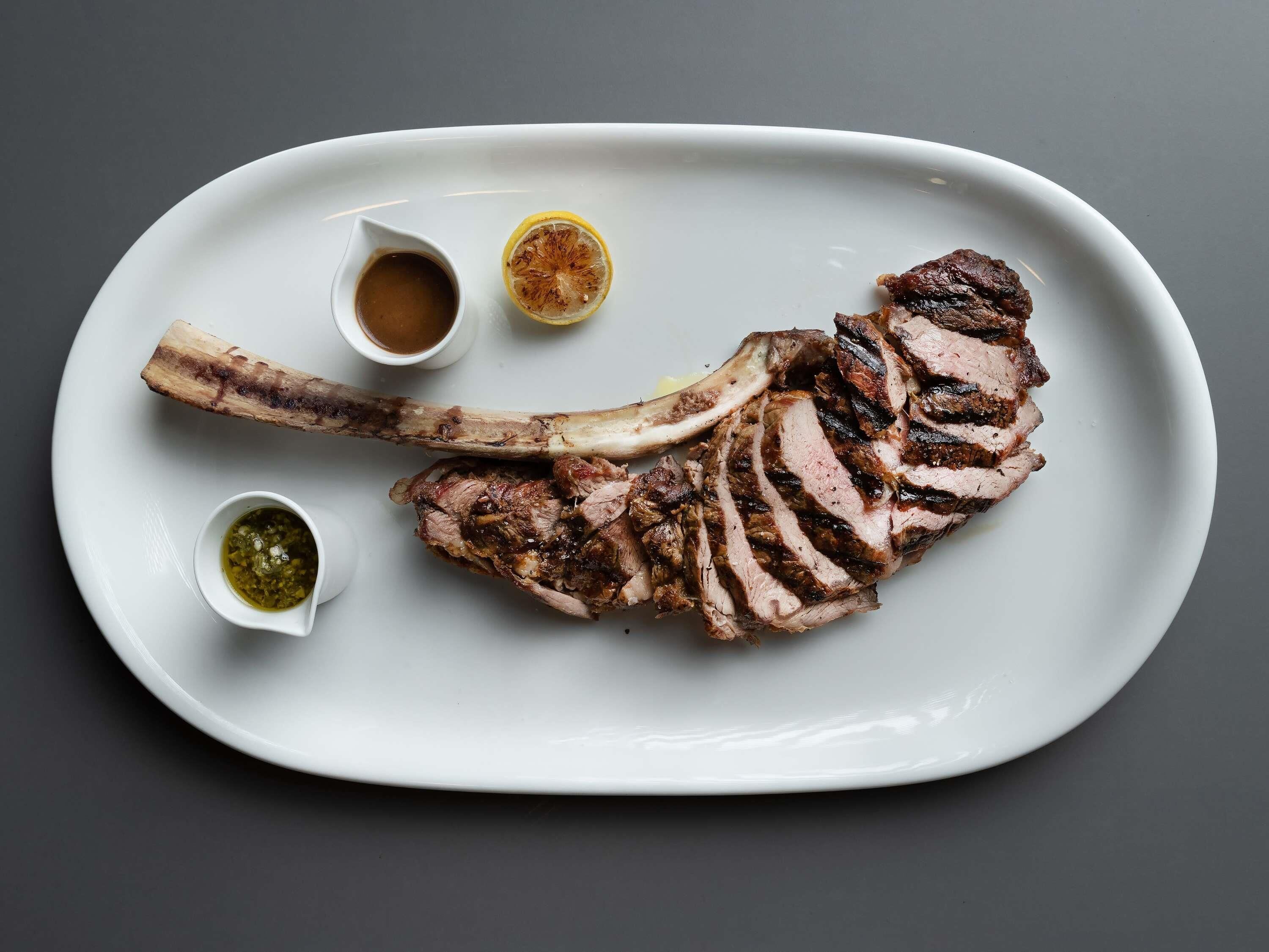 breakfast and dinner served, international cuisine