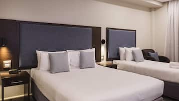 Premium bedding, minibar, desk, blackout drapes