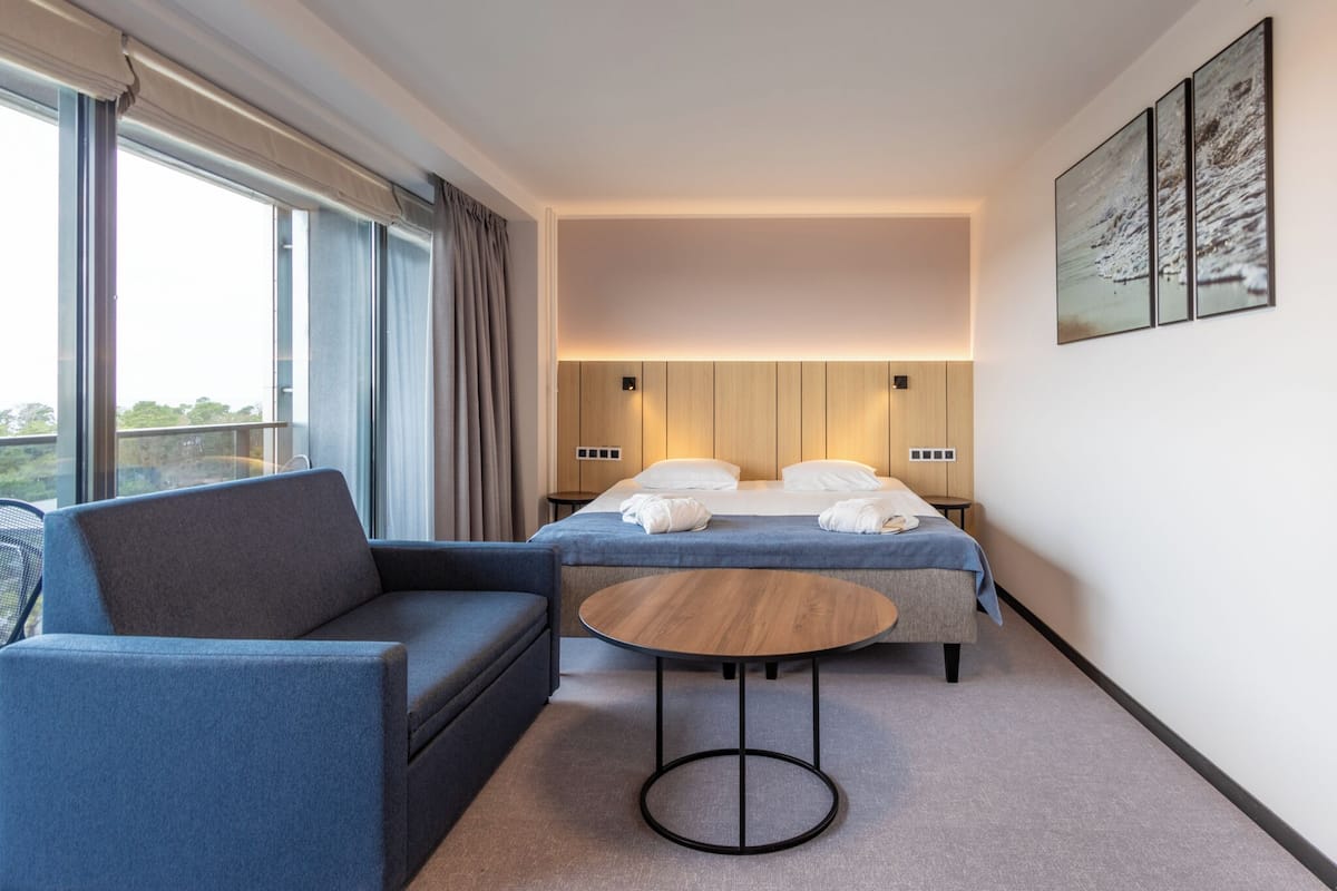 premium double room | 1 bedroom, desk, laptop workspace, blackout curtains