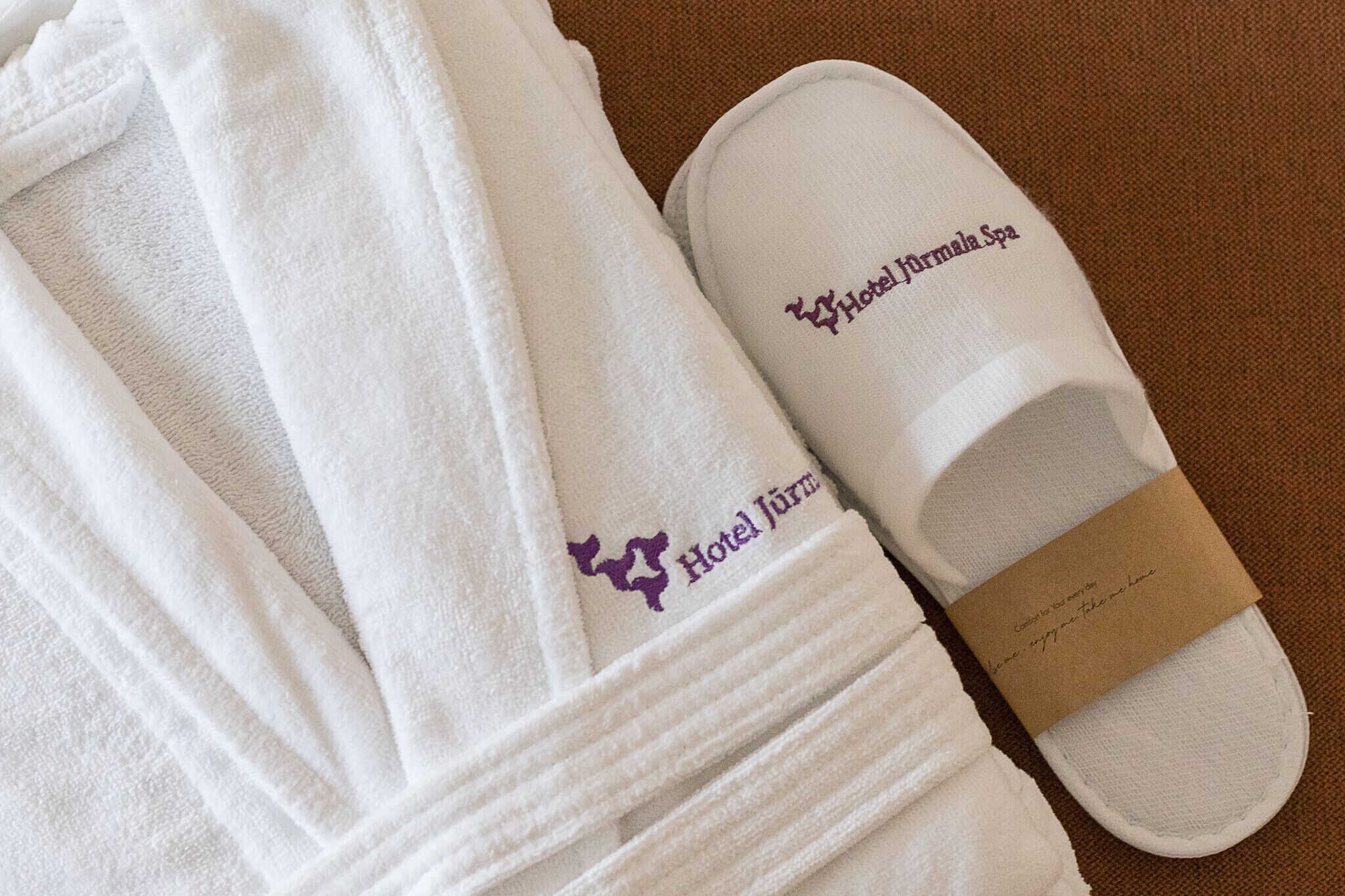 comfort twin room, 2 single beds | 1 bedroom, desk, laptop workspace, blackout curtains