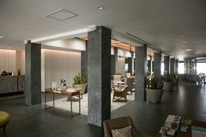 Reception - Splendido Bay Luxury Spa Resort (Padenghe sul Garda)