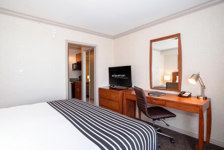 Sandman Hotel Suites Winnipeg Airport - Image 65