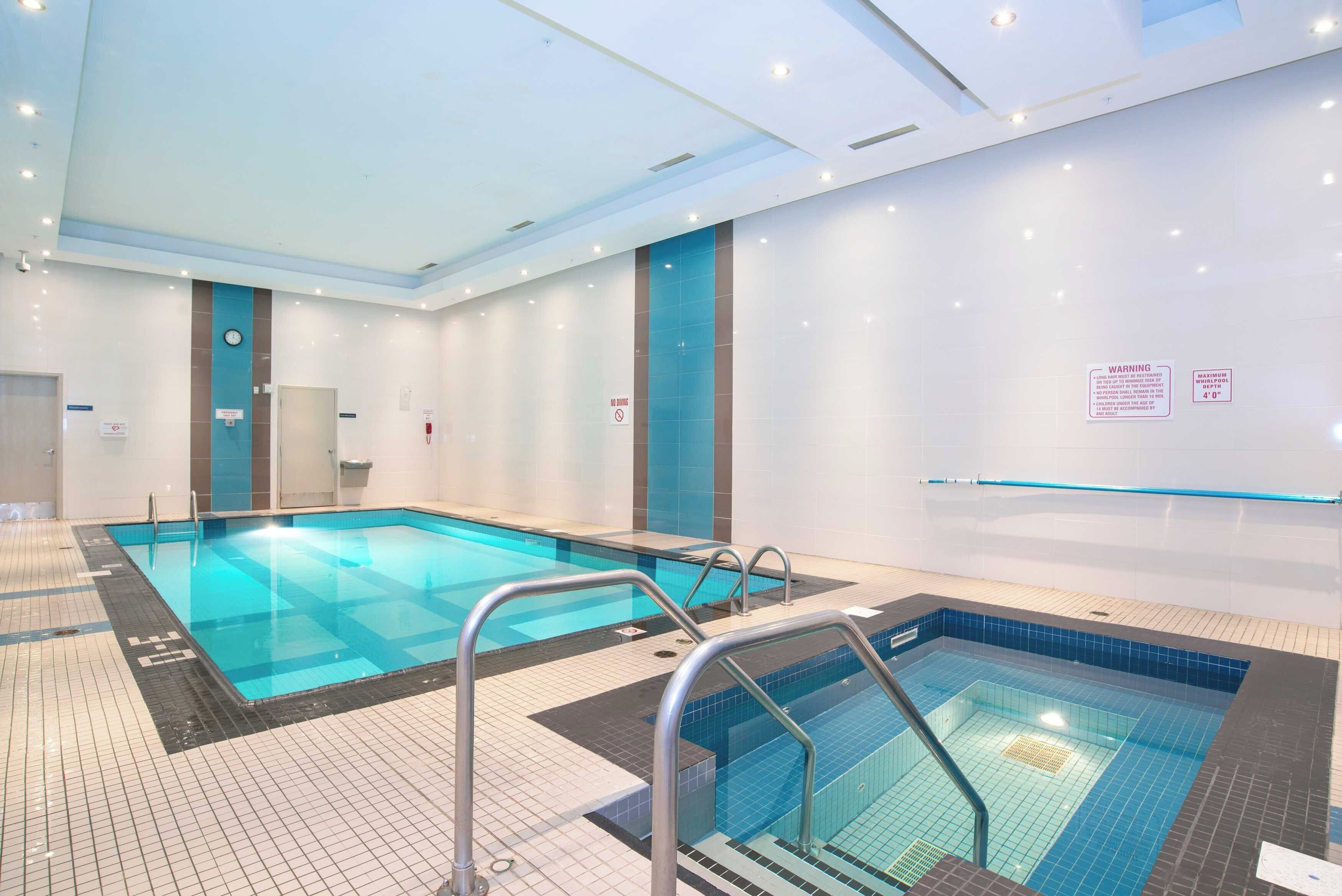 Piscine couverte