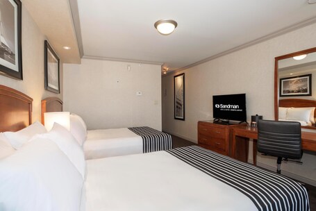 Sandman Hotel Suites Winnipeg Airport - Image 27