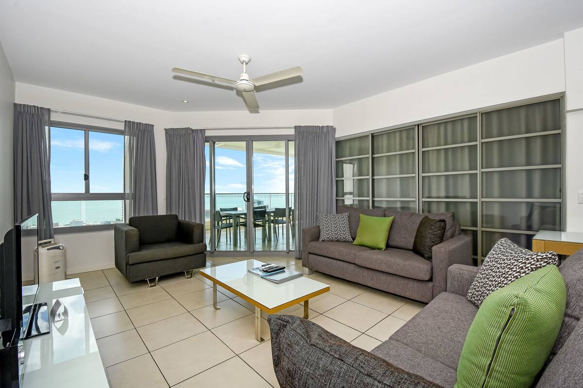 in-room safe, individually furnished, desk, laptop workspace