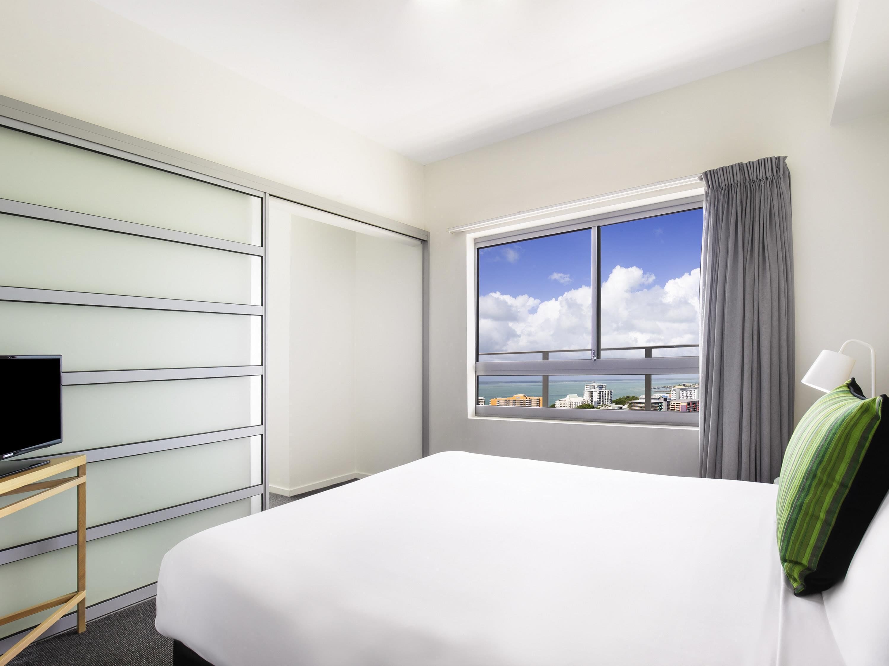 In-room safe, individually furnished, desk, laptop workspace