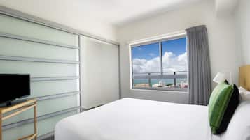 In-room safe, desk, laptop workspace, iron/ironing board