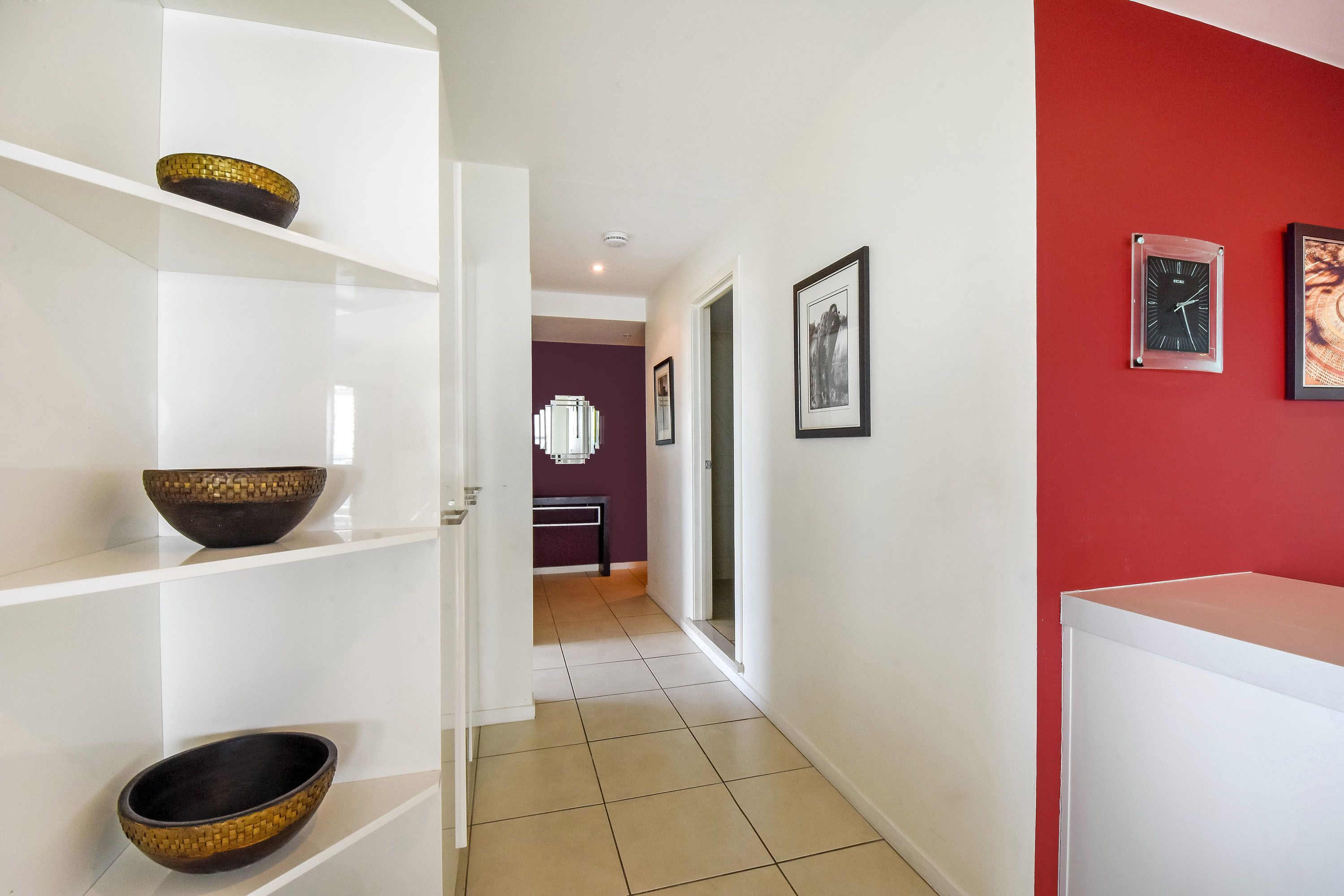 3 bedroom apartment | in-room safe, individually furnished, desk, laptop workspace