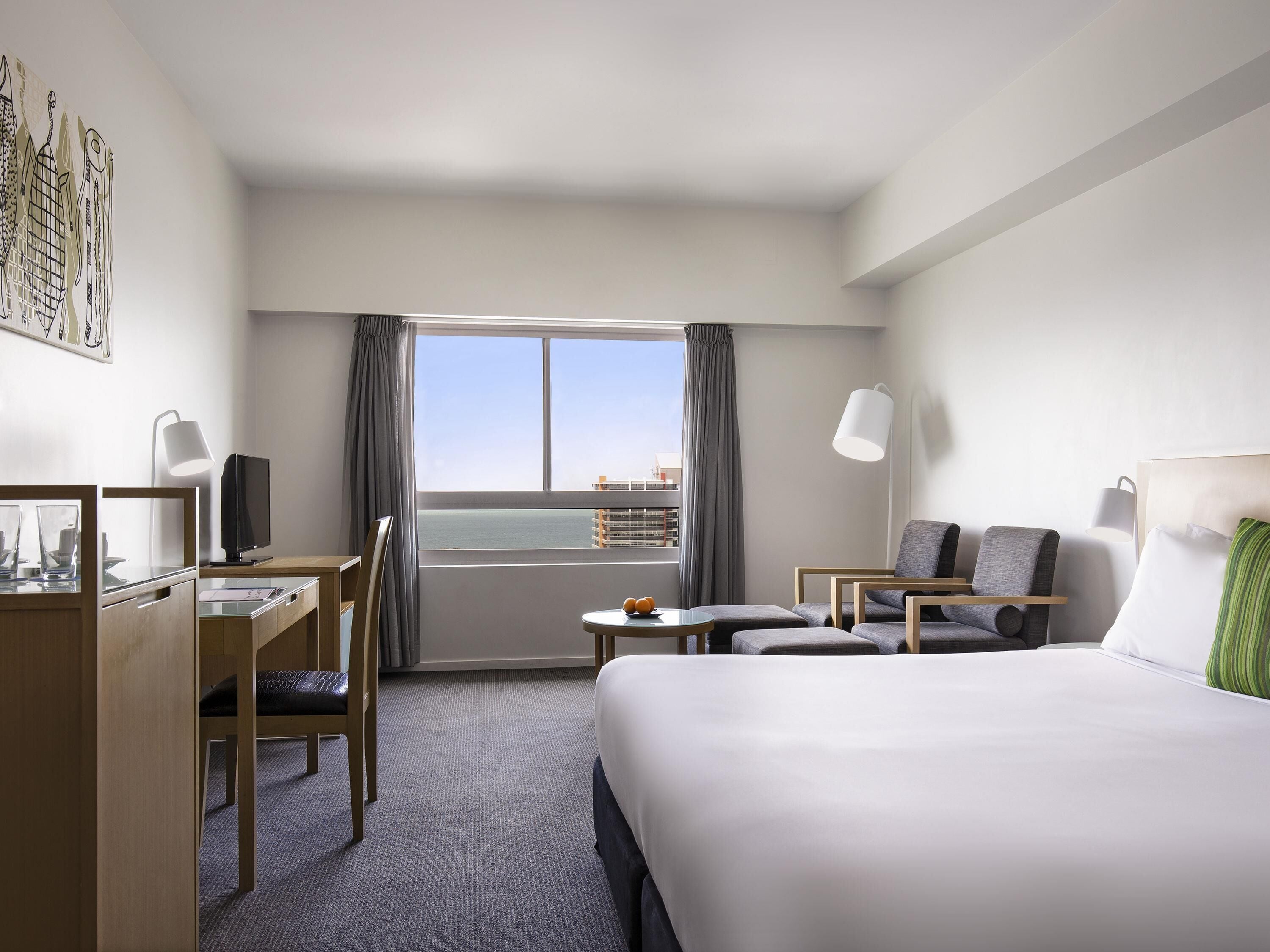 Studio (Water View) | In-room safe, individually furnished, desk, laptop workspace