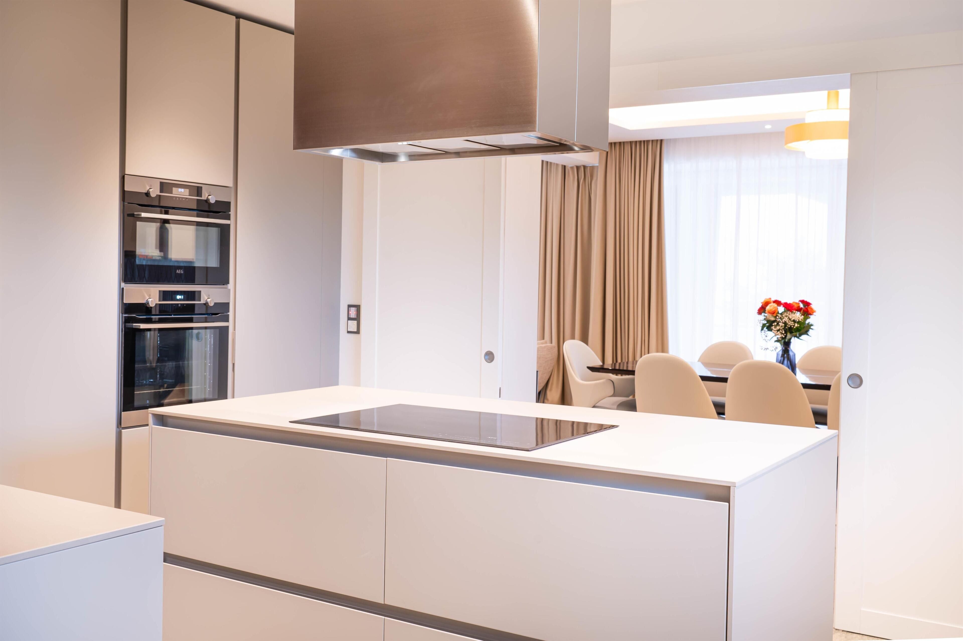 Villa (Five bedroom, Pool ) | Ropa de cama hipoalergénica y minibar 