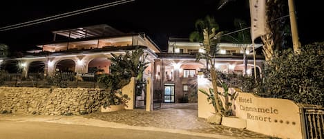 Front of property - evening/night