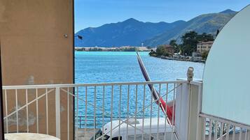 Superior Double or Twin Room, Balcony | 1 bedroom, free minibar, in-room safe, desk