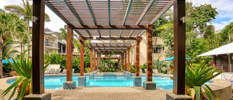 Outdoor pool, pool umbrellas, sun loungers