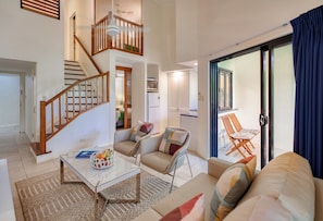 Standard Apartment, 2 Bedrooms | Living area