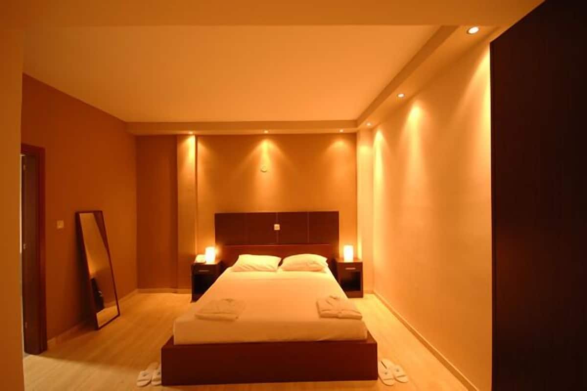 Standard Quadruple Room | Hypo-allergenic bedding available, in-room safe, blackout drapes
