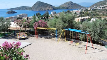 Children's play area - outdoor
