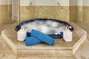 Body treatments, aromatherapy, facials, massage/treatment rooms - Cala Millor Garden, Adults Only (Sant Llorenc des Cardassar)
