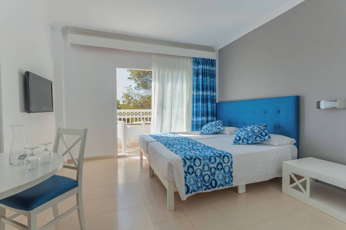 1 habitación, escritorio, cunas y wifi gratis