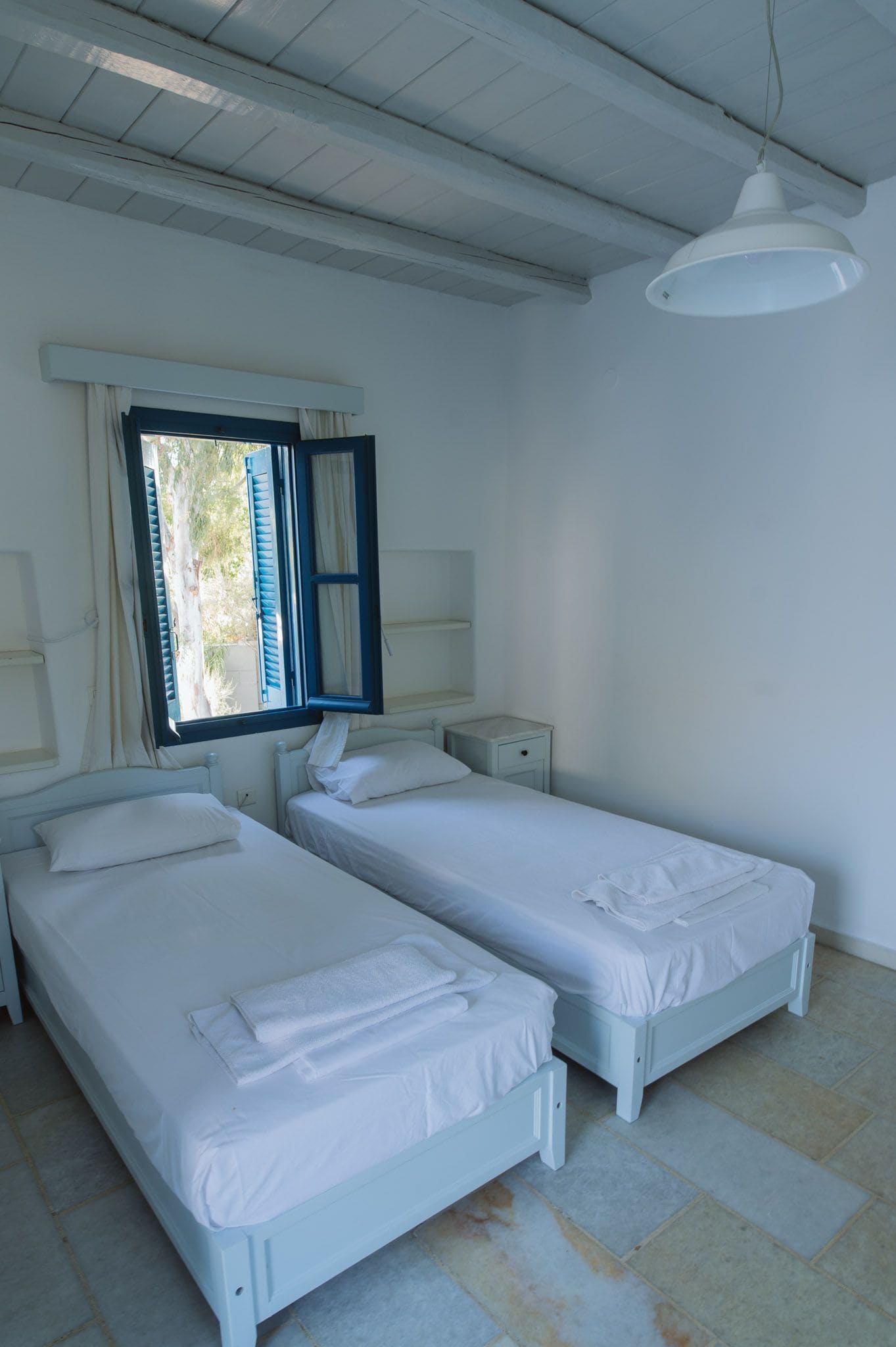 In-room safe, free cribs/infant beds, free WiFi, bed sheets