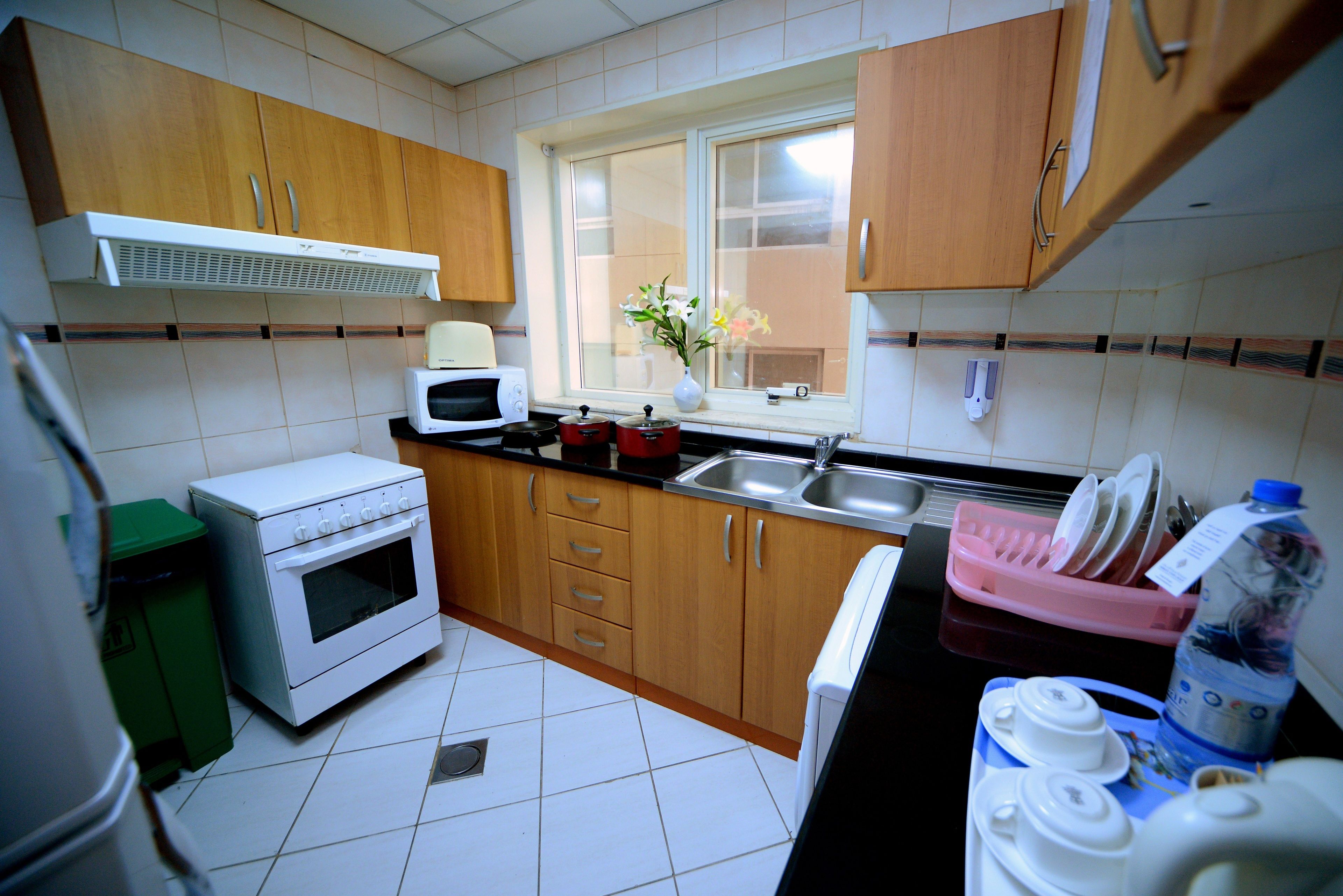 Apartment, 2 Bedrooms | Private kitchenette