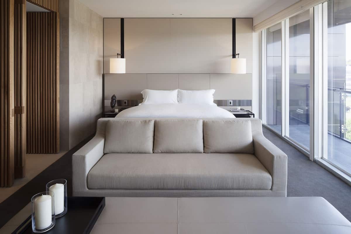 xthe upper house suite | premium bedding, down duvets, pillow-top beds, minibar
