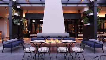 Breakfast, lunch, dinner served; French cuisine