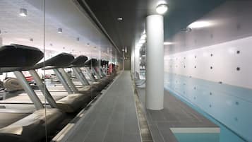 Indendørs pool