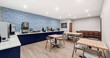 AmericInn by Wyndham New Braunfels